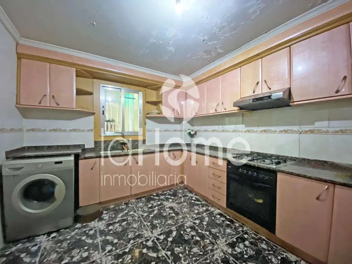 Cuina de Casa o xalet en venda en Paterna amb Aire condicionat i Terrassa