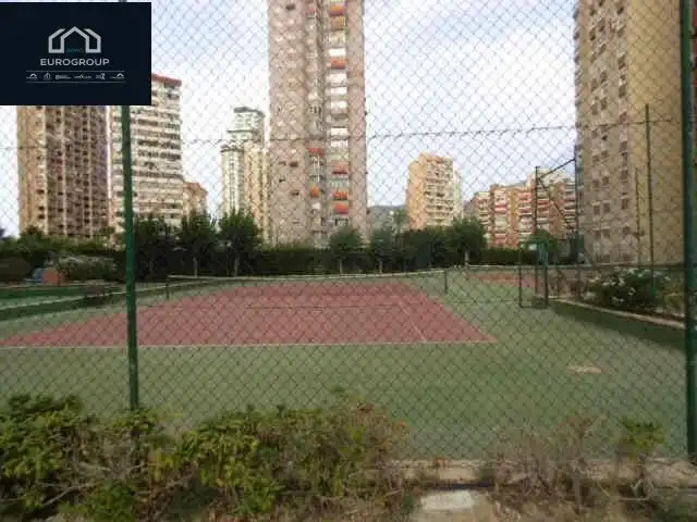 Außenansicht von Wohnung zur Miete in Benidorm mit Klimaanlage, Möbliert und Gemeinschaftspool