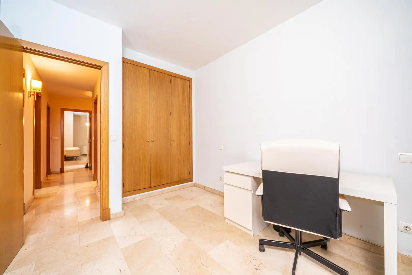 Ground floor with lift for sale in Carrer de l'Illa de Rodes, imagen 24