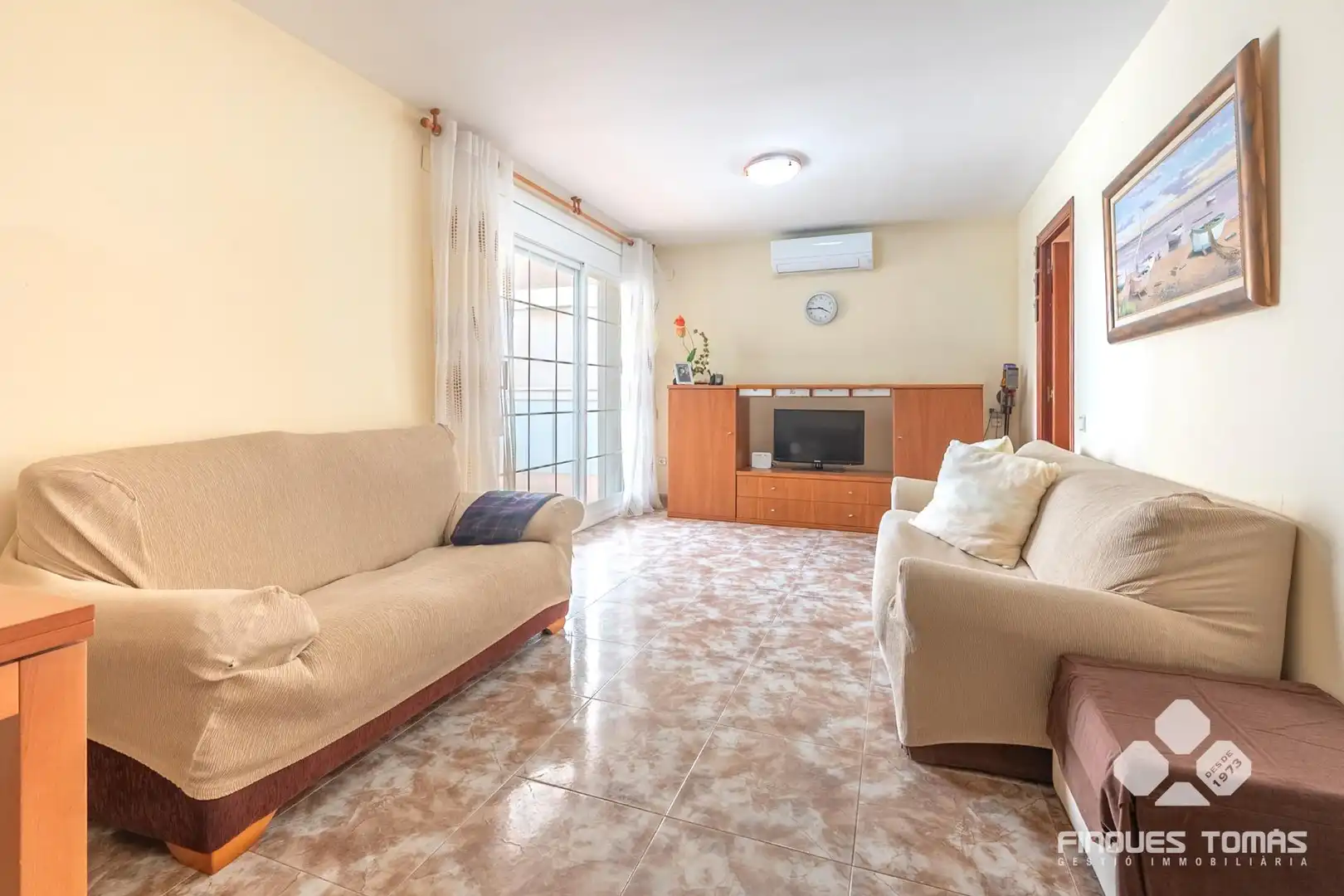 Living room of Flat for sale in Calafell  with Terrace, Storage room and Furnished