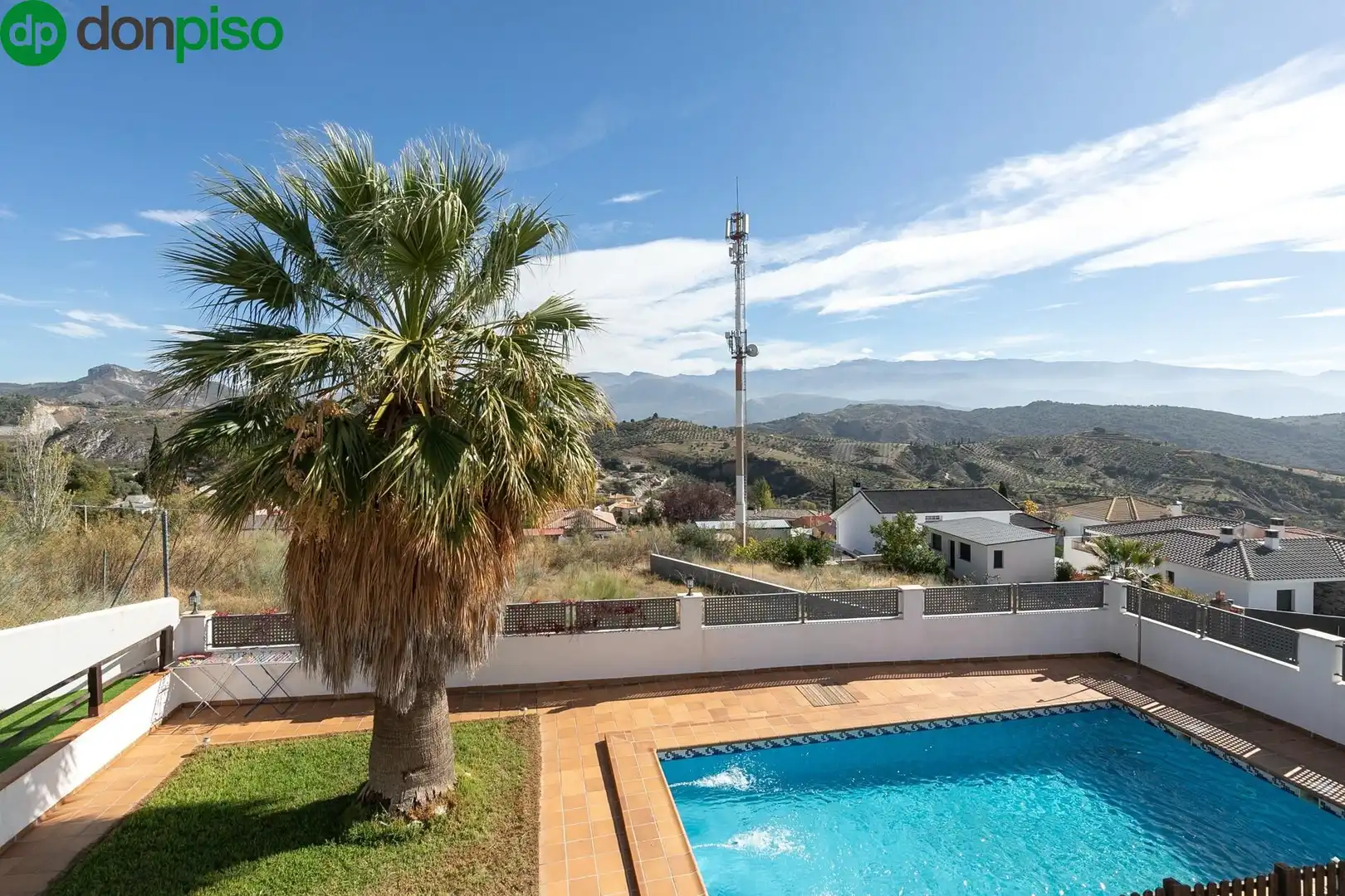 Exterior view of Houses for sale in Huétor de Santillán  with Heating, Private garden and Swimming Pool