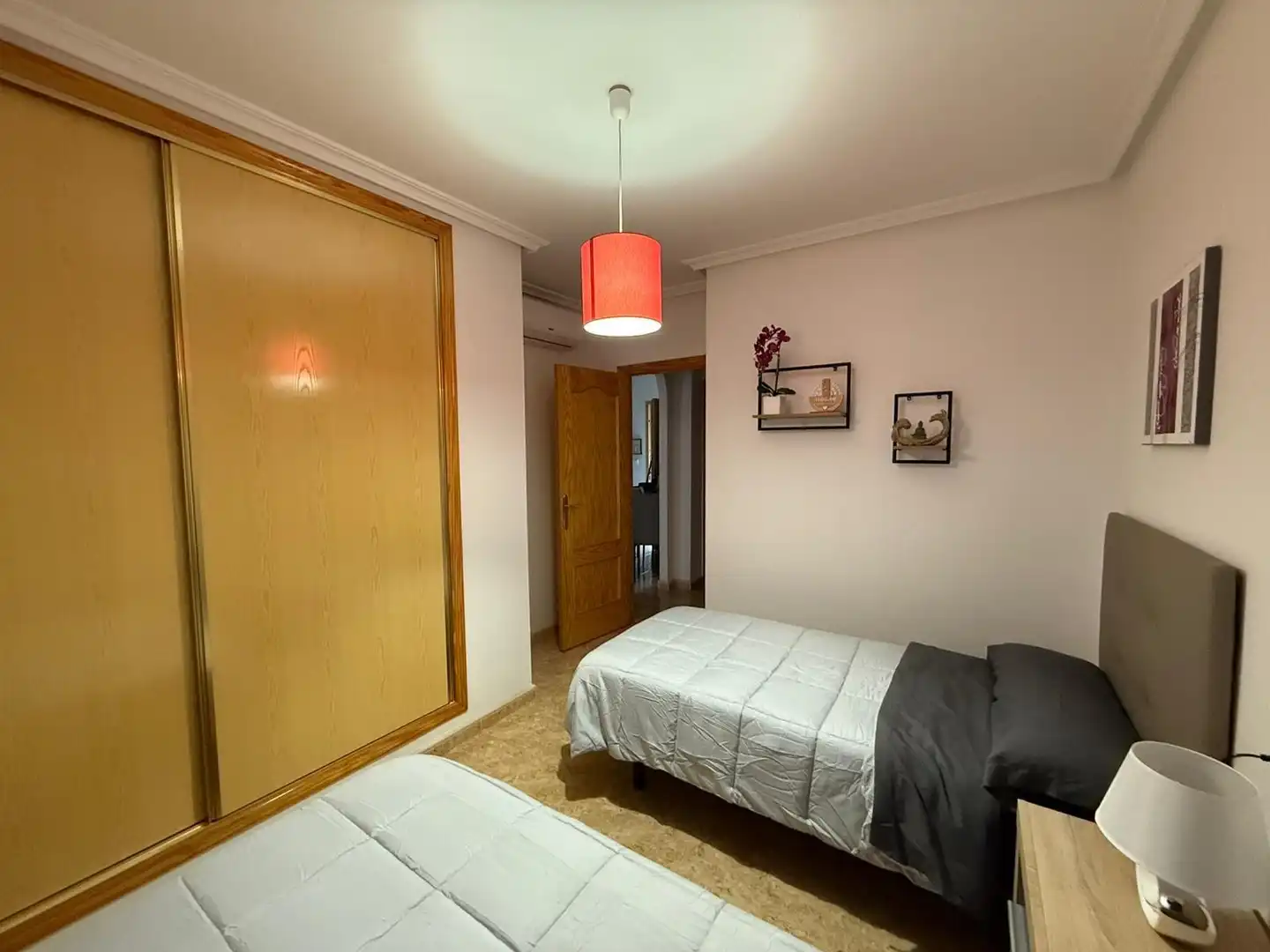 Schlafzimmer von Erdgeschoss zur Miete in San Javier