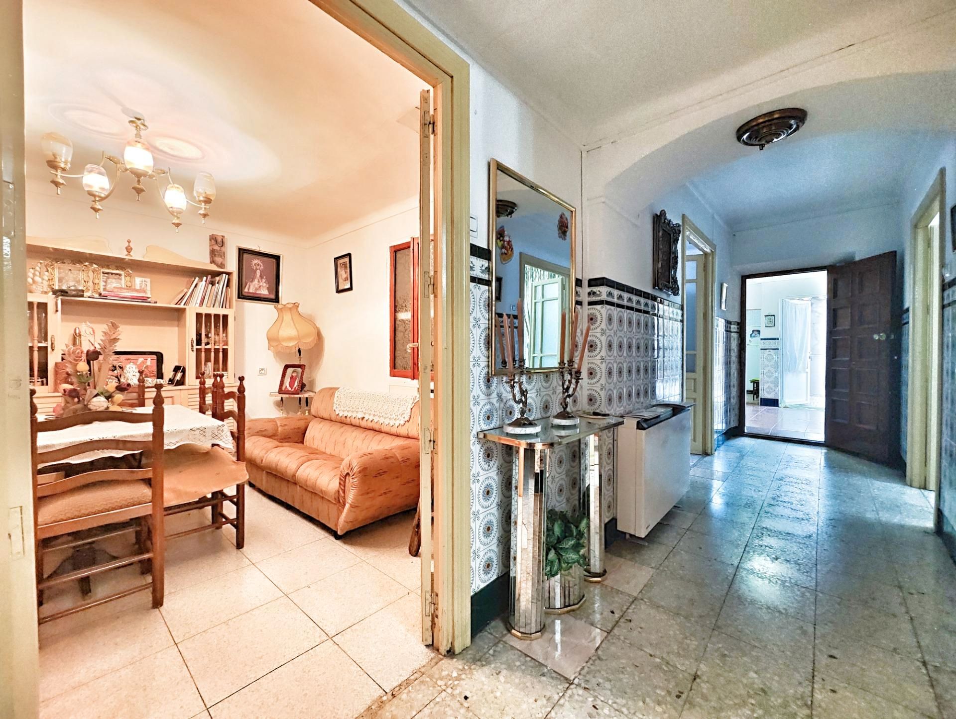 Casa o chalet en venta en Argamasilla de Calatrava con Calefacción, Jardín privado y Trastero