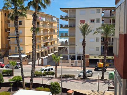 Vista exterior de Apartament en venda en Tavernes de la Valldigna amb Terrassa