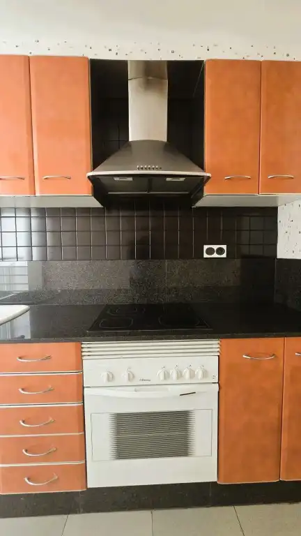 Küche von Wohnung zum Verkauf in Valencia mit Klimaanlage, Möbliert und Ofen