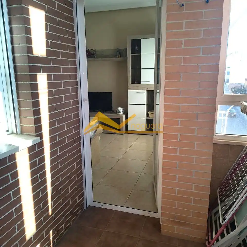 Piso en venta en Linares con Amueblado y Balcón