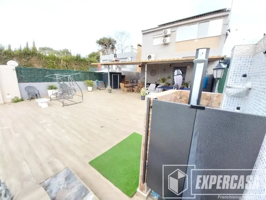 Terrace of Houses for sale in Torrent  with Air Conditioner, Heating and Terrace