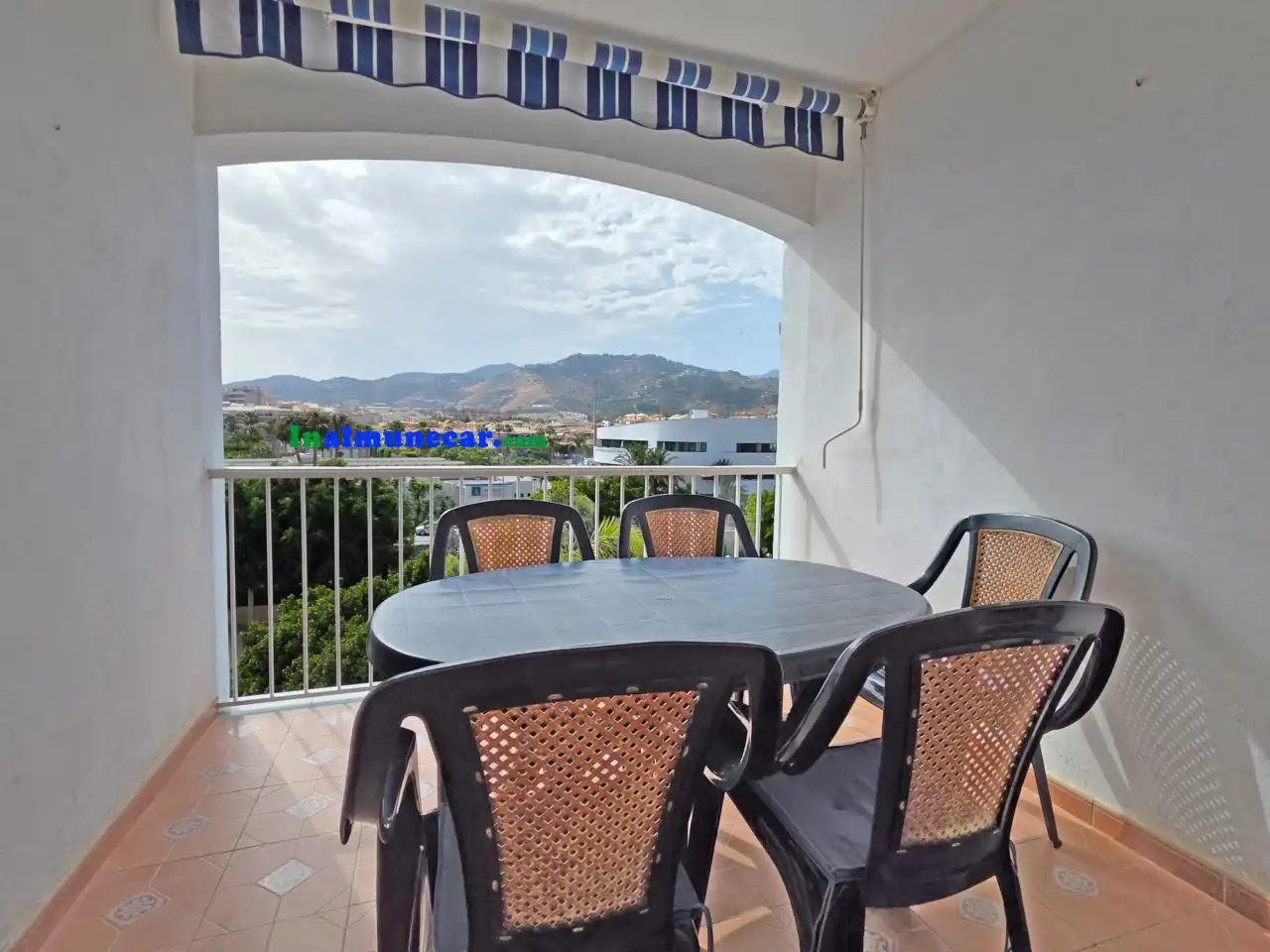 Terraza de Piso de alquiler en Almuñécar con Terraza y Piscina