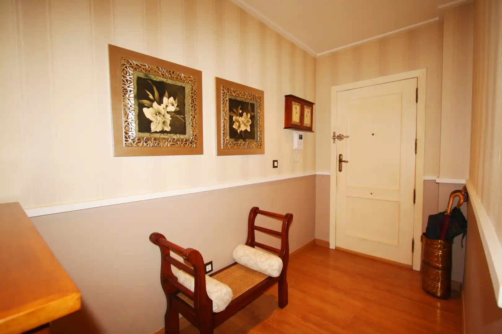 Piso en venta en Albacete con Calefacción, Parquet y Amueblado