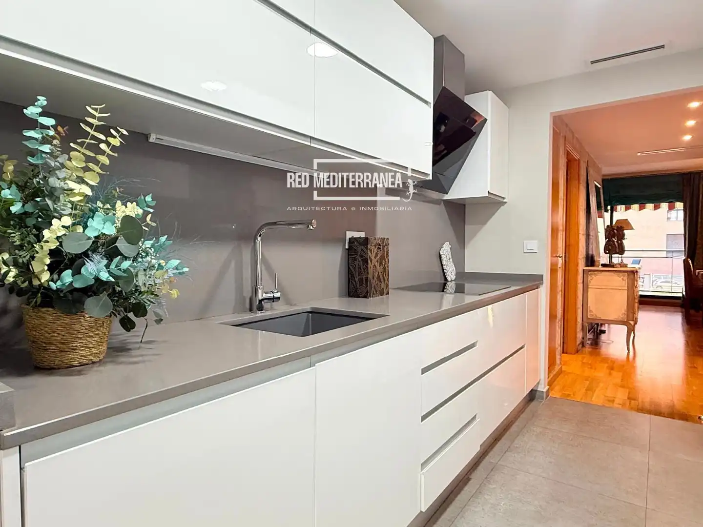 Kitchen of Flat for sale in Gandia  with Air Conditioner, Heating and Parquet flooring