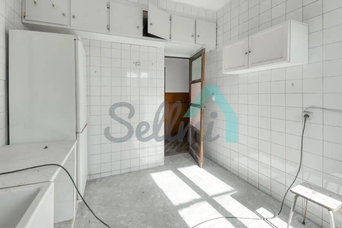 Kitchen of Buildings for sale in Oviedo 