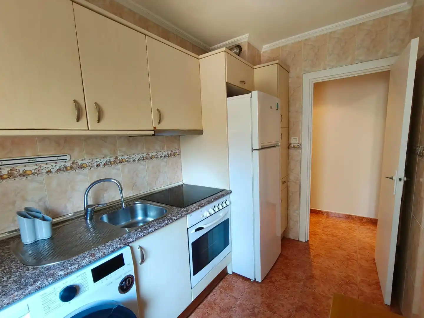 Küche von Wohnung zur Miete in Zaragoza mit Heizung, Terrasse und Balkon