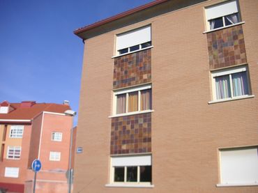Pis amb balcó en venda a Calle Pozuelo 5