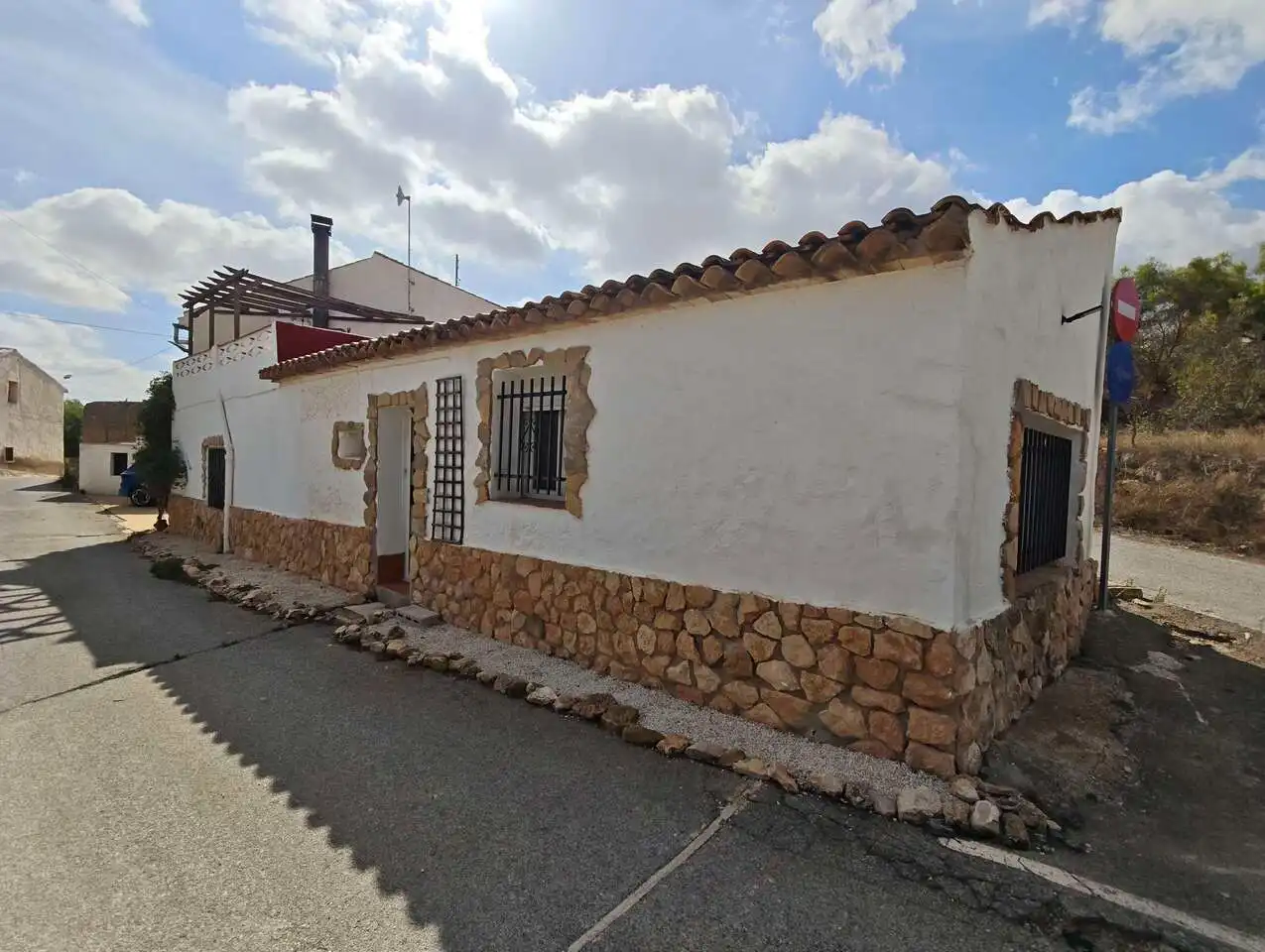Vista exterior de Finca rústica en venta en Yecla con Aire acondicionado, Calefacción y Jardín privado