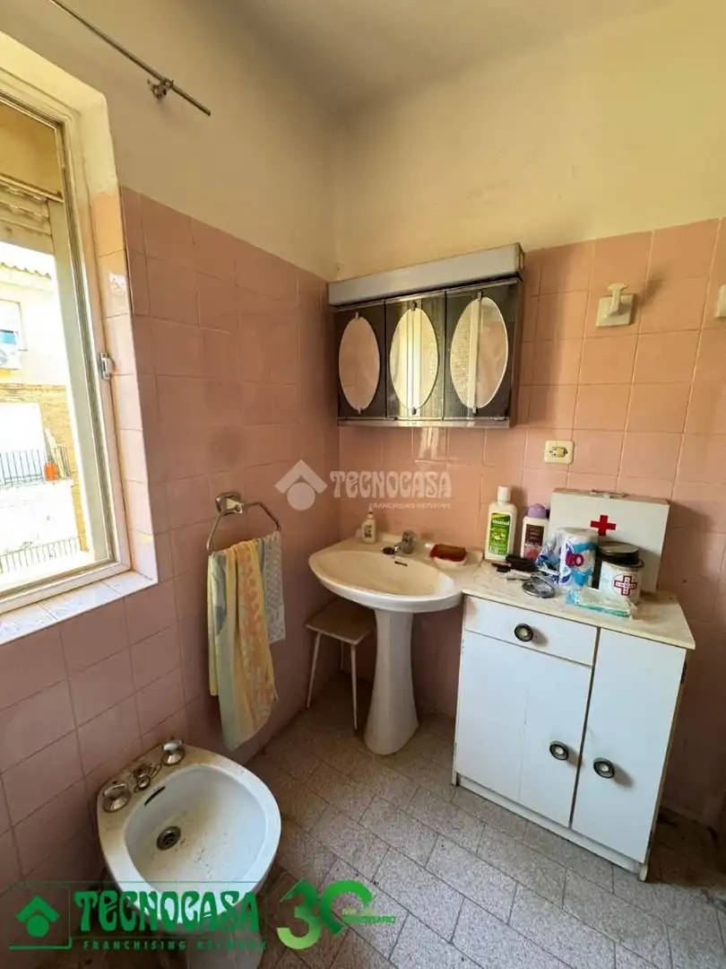 Bedroom of Flat for sale in Toledo  with Balcony