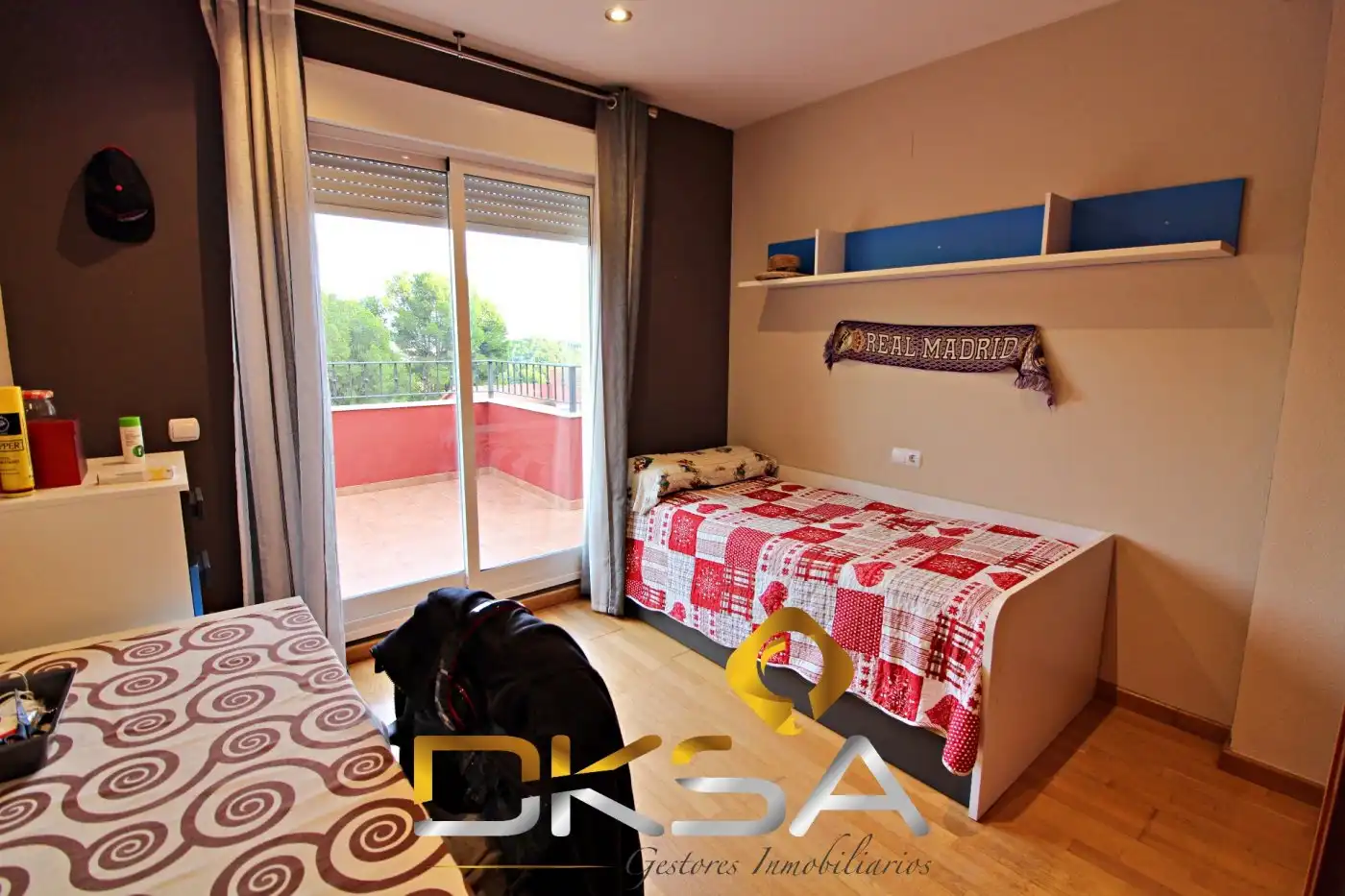 Dormitori de Casa o xalet en venda en Benicasim / Benicàssim amb Aire condicionat, Calefacció i Jardí privat