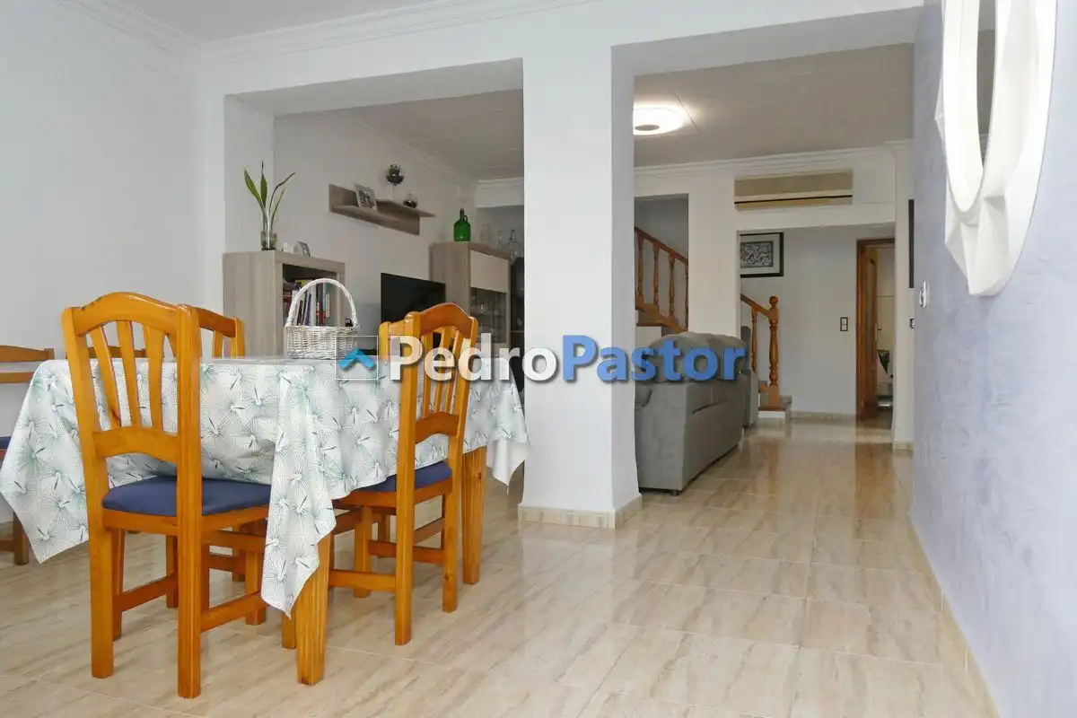 Casa amb piscina en venda a El Puerto, imagen 2