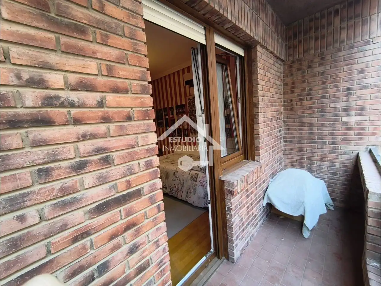Piso con terraza en venta en Calle Belchite, imagen 7