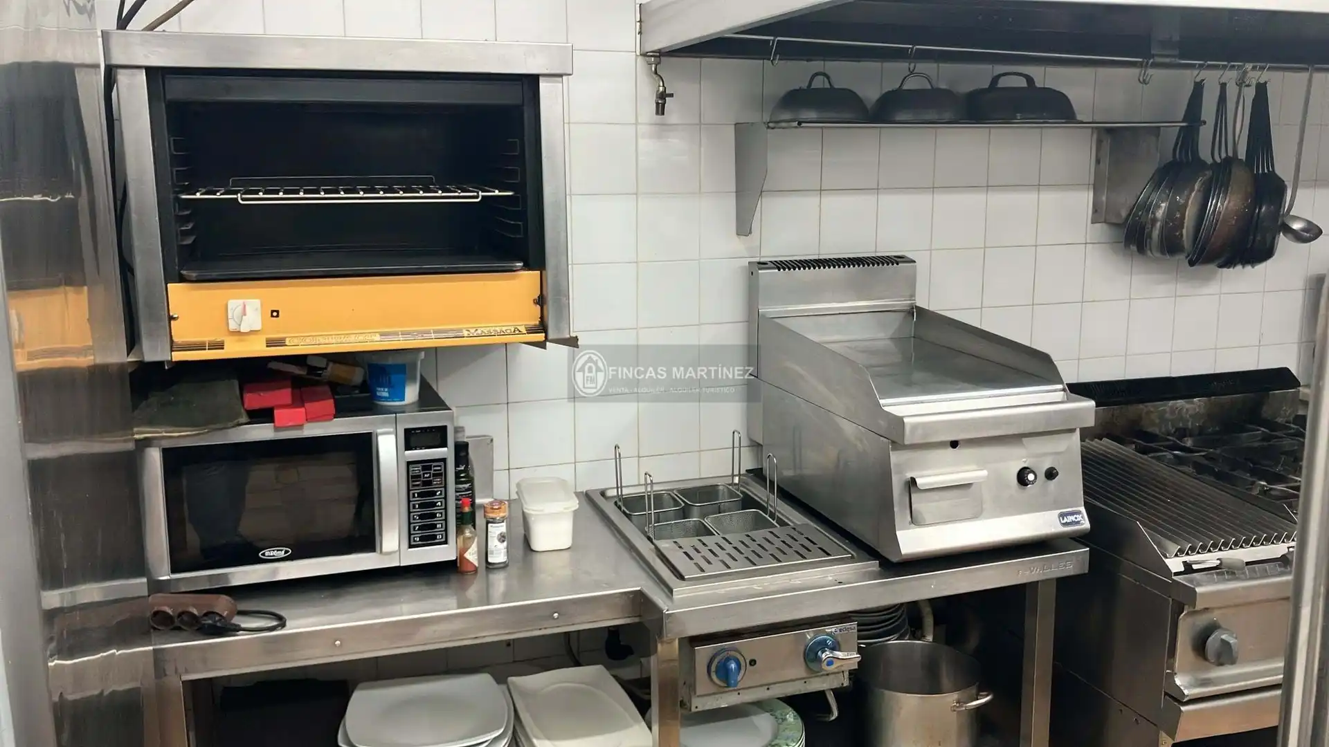 Cuina de Local de lloguer en Cambrils amb Terrassa