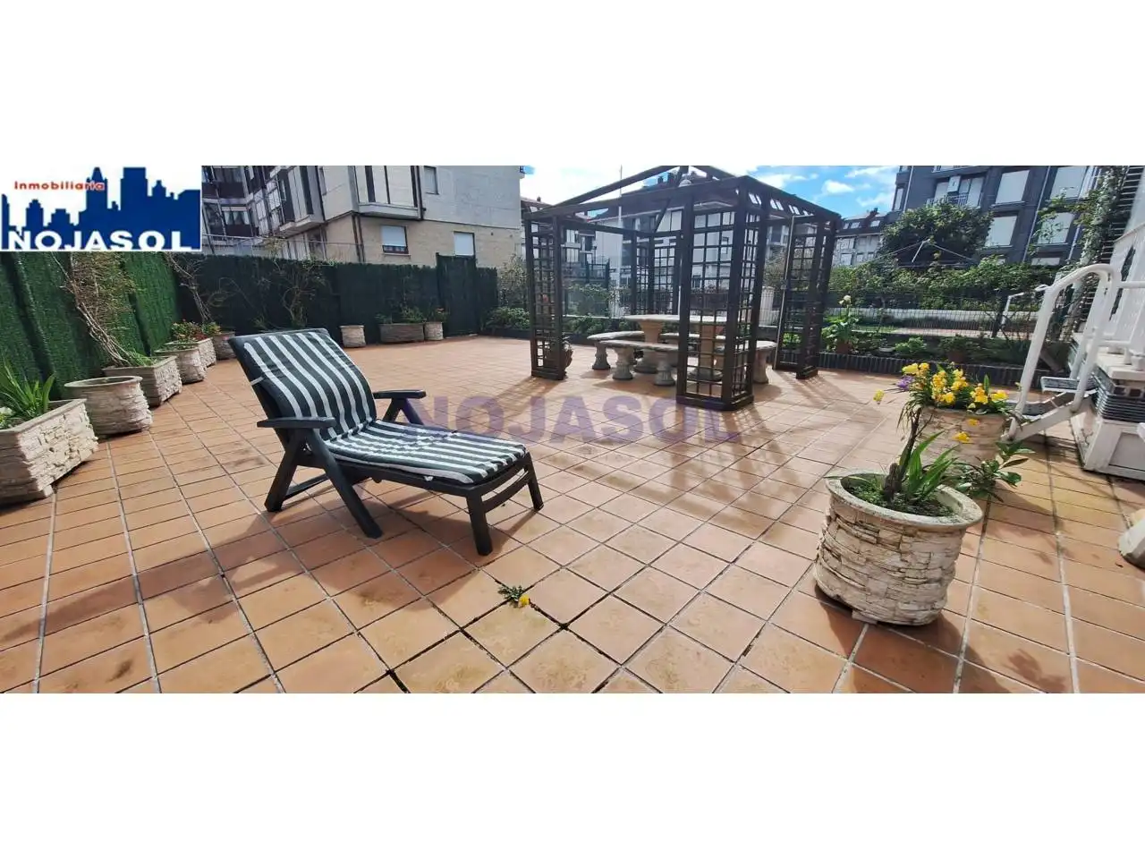 Terrassa de Apartament de lloguer en Noja amb Calefacció, Jardí privat i Terrassa