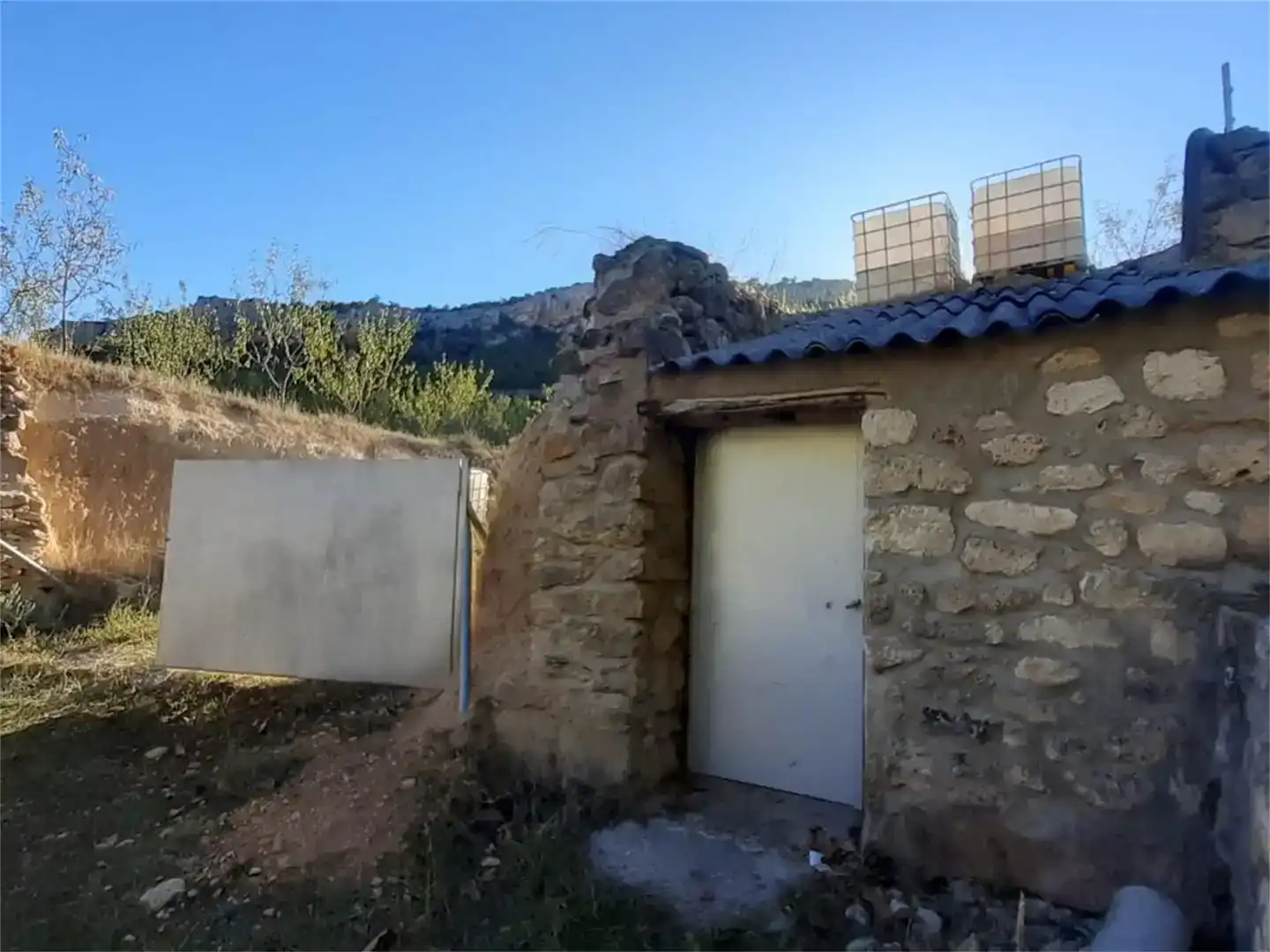 Terreno en venta en Algar de Mesa, Guadalajara