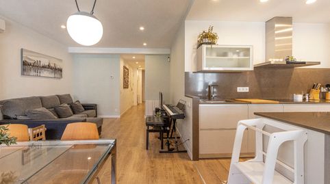 Foto 2 de Piso en venta en Carrer de Gósol, Les Tres Torres, Barcelona Capital