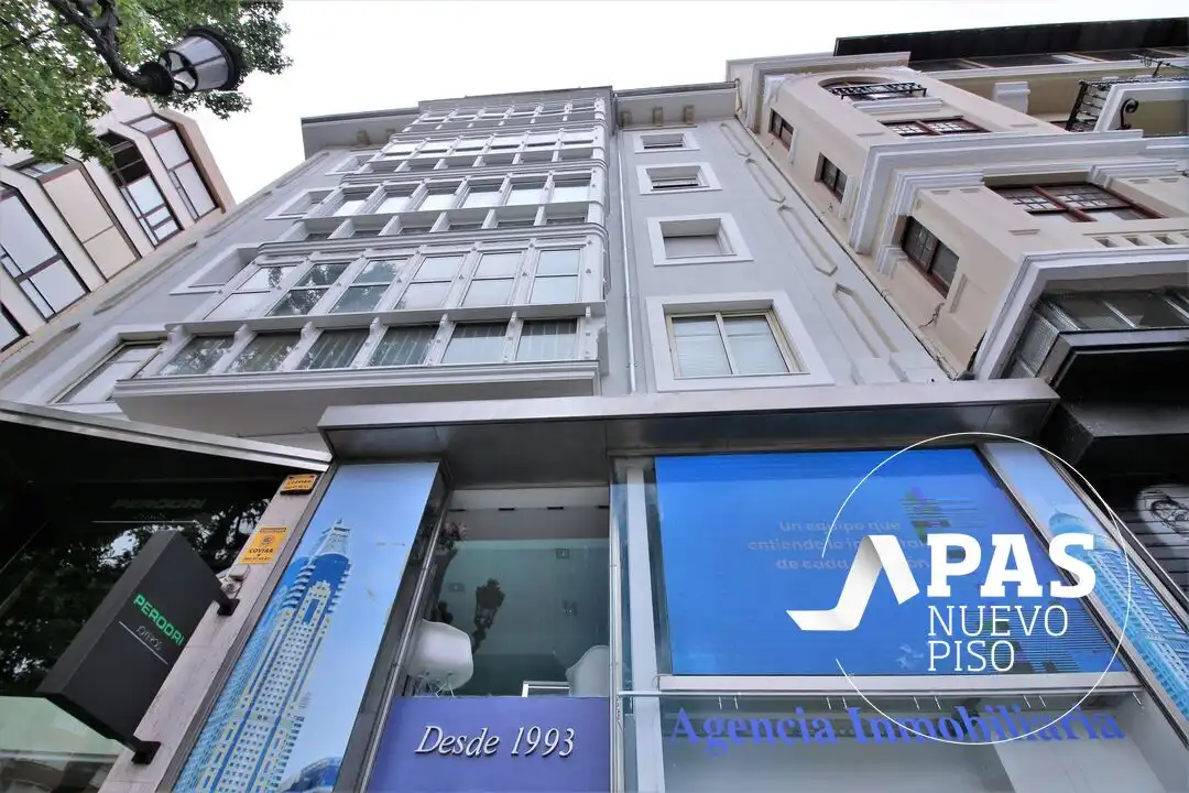 Außenansicht von Wohnung zum Verkauf in Santander mit Heizung und Balkon