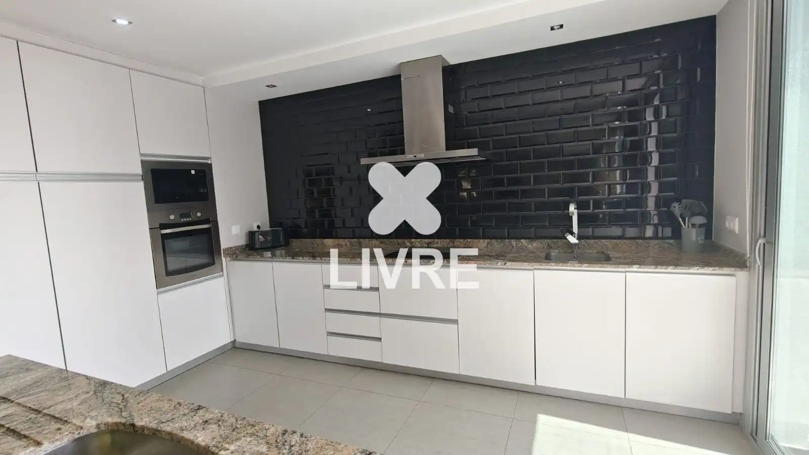 Cocina de Casa o chalet en venta en Cunit con Aire acondicionado, Calefacción y Piscina