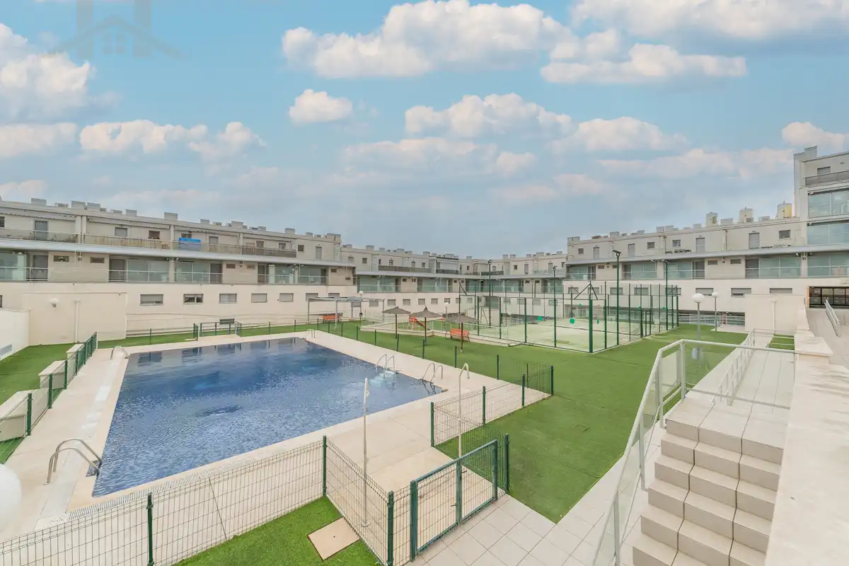 Swimming pool of Apartments for sale in Arroyomolinos (Madrid)  with Air Conditioner, Storage room and Swimming Pool