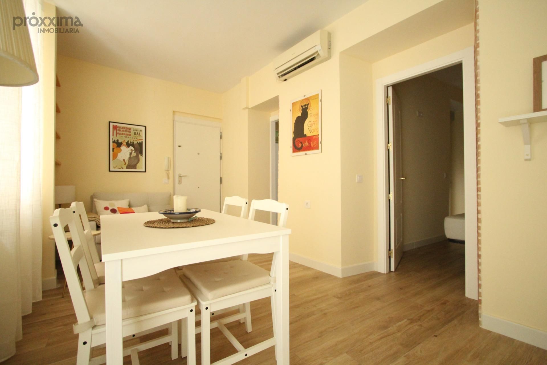 Dormitori de Apartament de lloguer en  Sevilla Capital