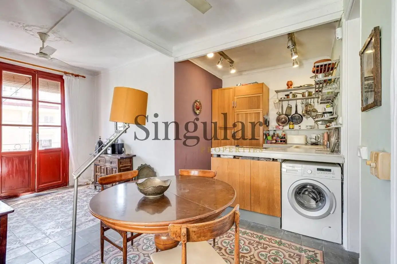 Cocina de Piso en venta en Barcelona con Balcón