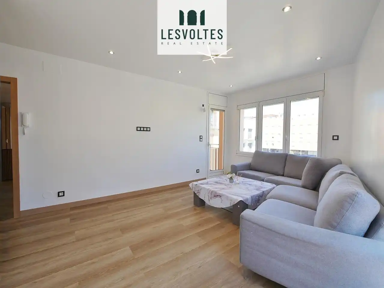 Wohnzimmer von Wohnung zum Verkauf in Palafrugell mit Heizung, Parkett und Balkon