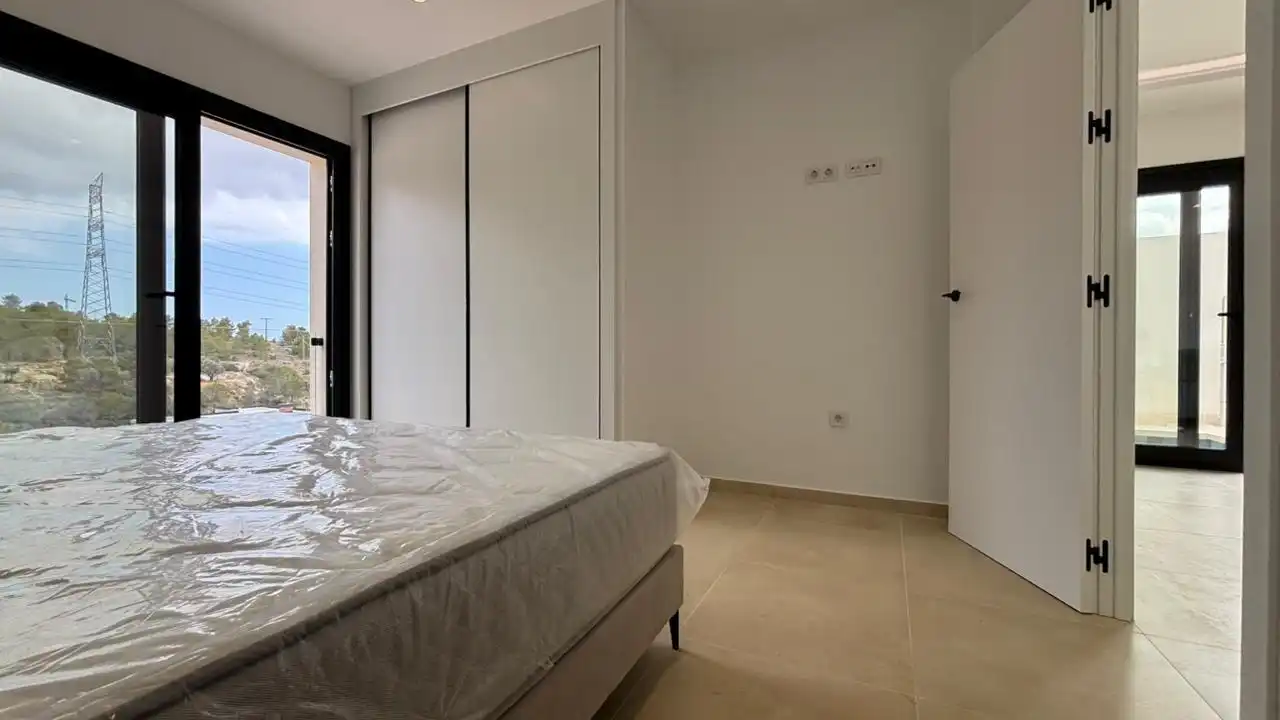 Habitación de Casa o chalet de alquiler en Finestrat con Aire acondicionado, Jardín privado y Piscina