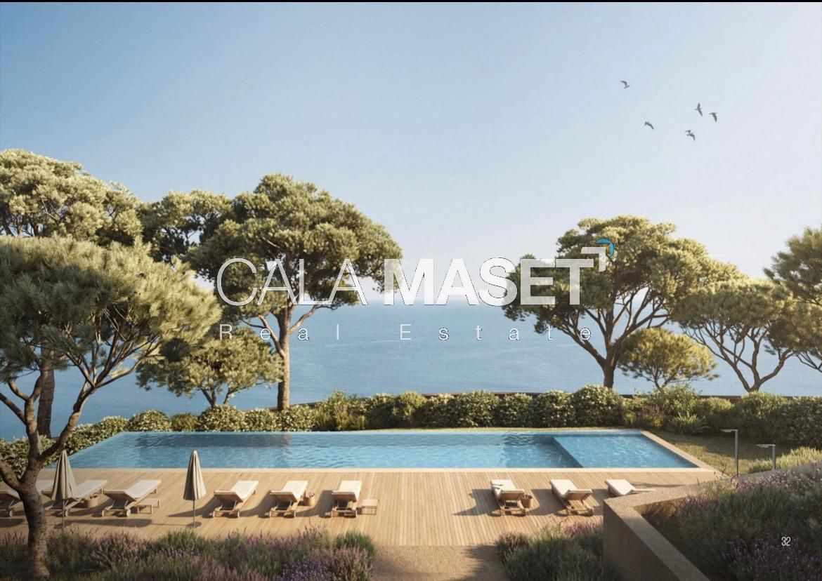 Apartment for sale in Sant Feliu de Guíxols  with Heating, Private garden and Terrace