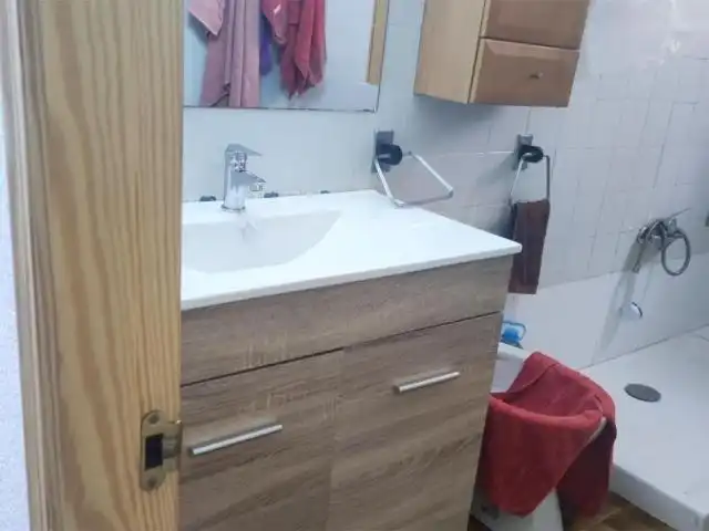Bathroom of Flat for sale in Tavernes de la Valldigna  with Air Conditioner, Terrace and Furnished
