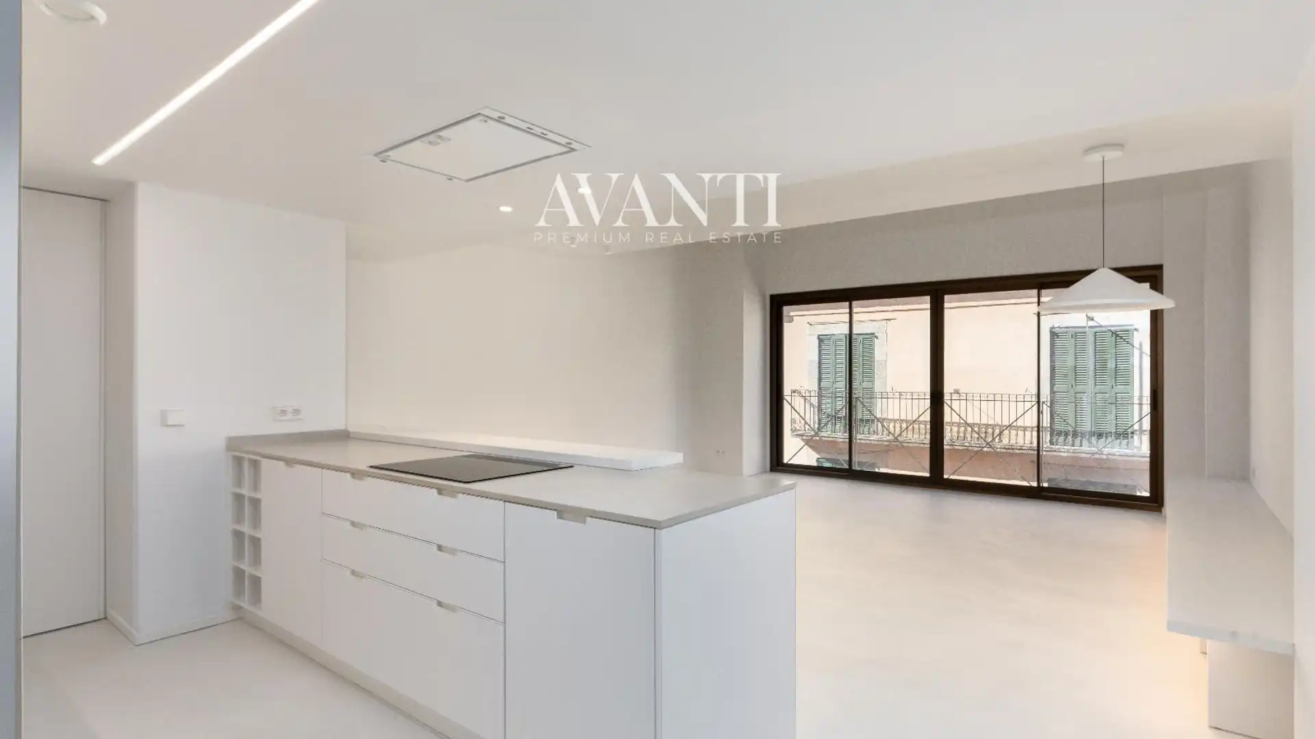 Kitchen of Attic for sale in Girona Capital  with Air Conditioner and Heating