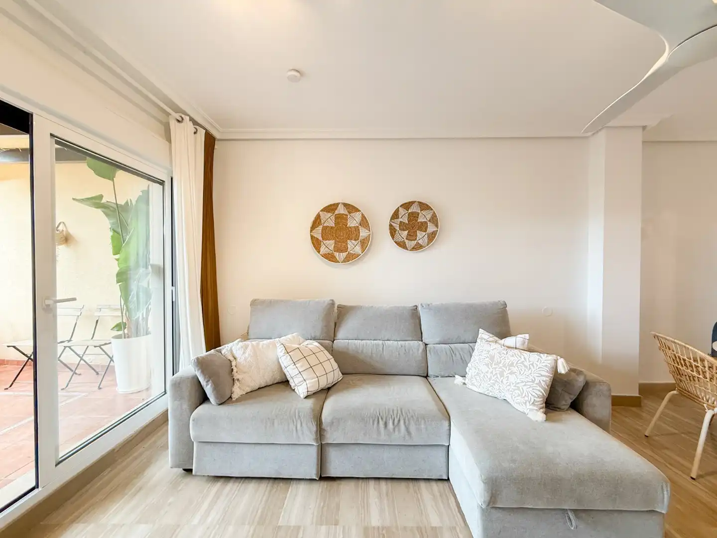 Sala de estar de Apartamento en venta en Águilas con Aire acondicionado, Calefacción y Terraza