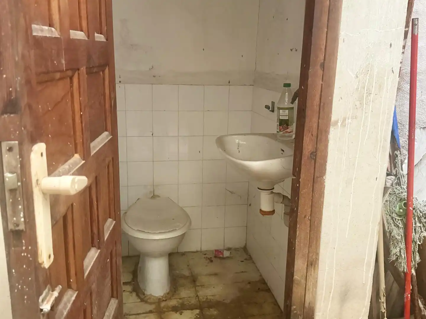 Badezimmer von Erdgeschoss zum Verkauf in Gandia mit Heizung und Terrasse
