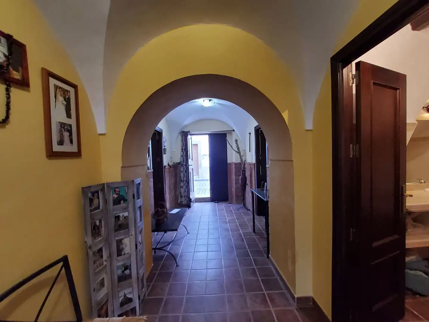Casa con jardín en venta en Cardeña, imagen 4