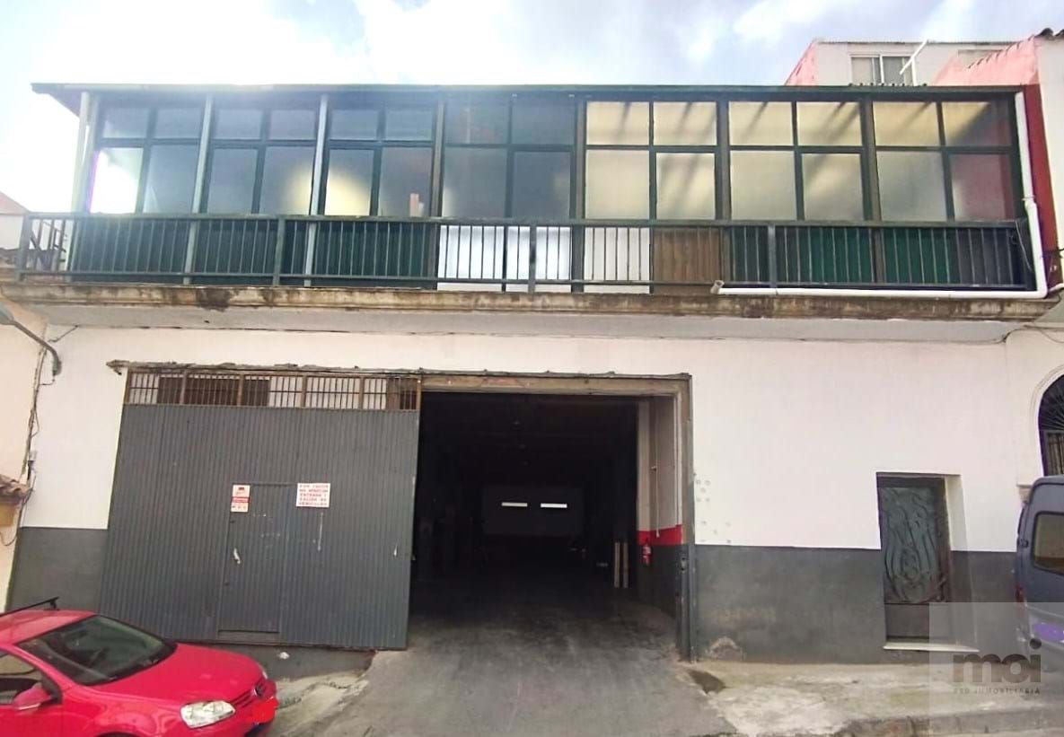 Vista exterior de Nau industrial en venda en Algeciras