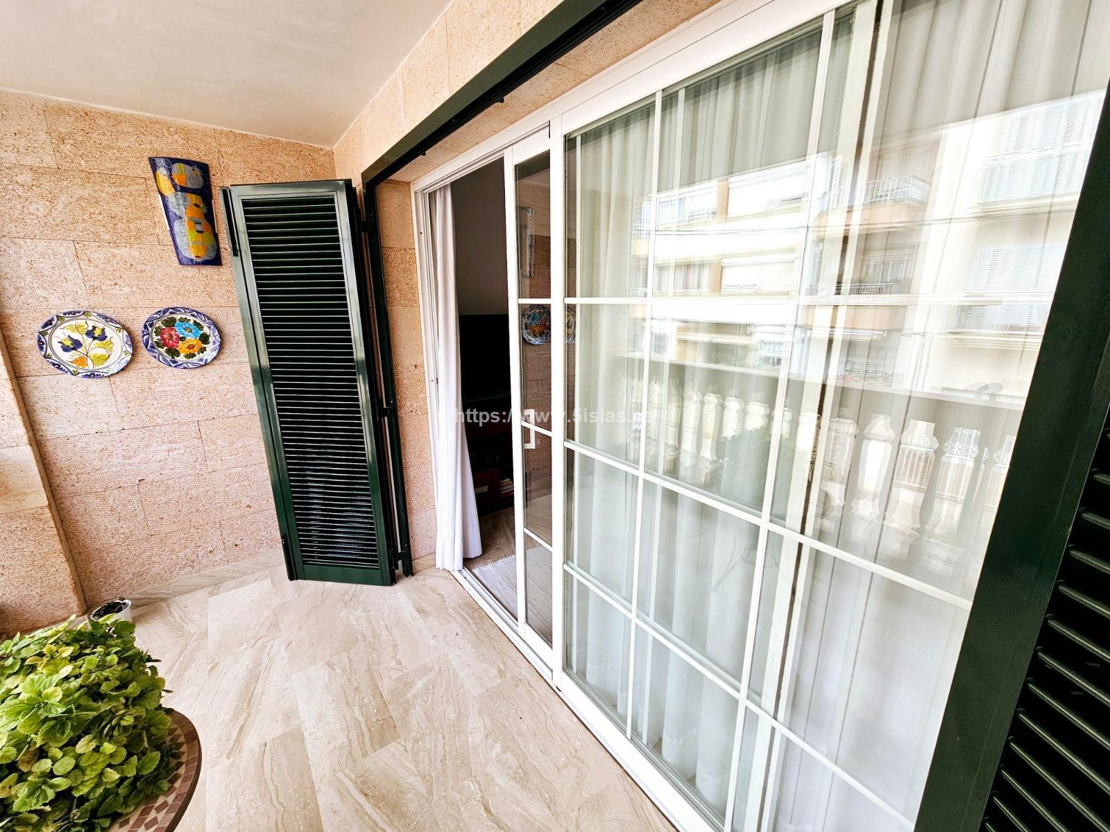 Single-family semi-detached for sale in  Palma de Mallorca  with Air Conditioner, Heating and Terrace