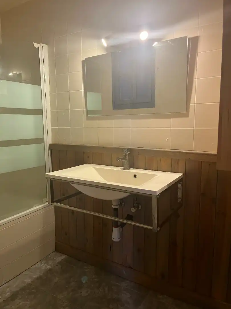 Baño de Piso en venta en Catarroja con Aire acondicionado y Balcón