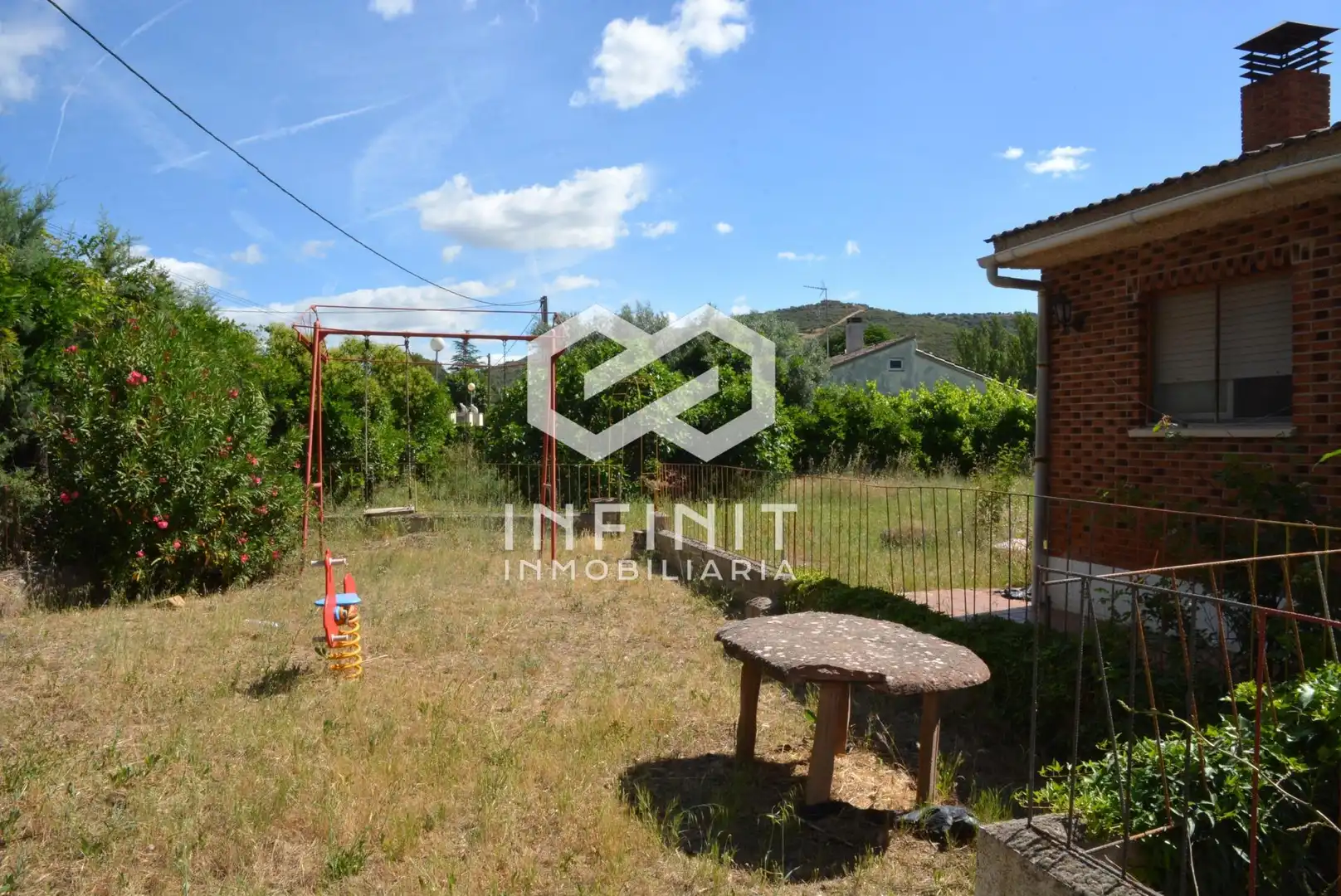Casa o xalet en venda en Robledillo de Mohernando amb Jardí privat, Terrassa i Traster