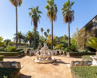 Jardí de Casa o xalet en venda en  Granada Capital amb Aire condicionat, Piscina i Balcó