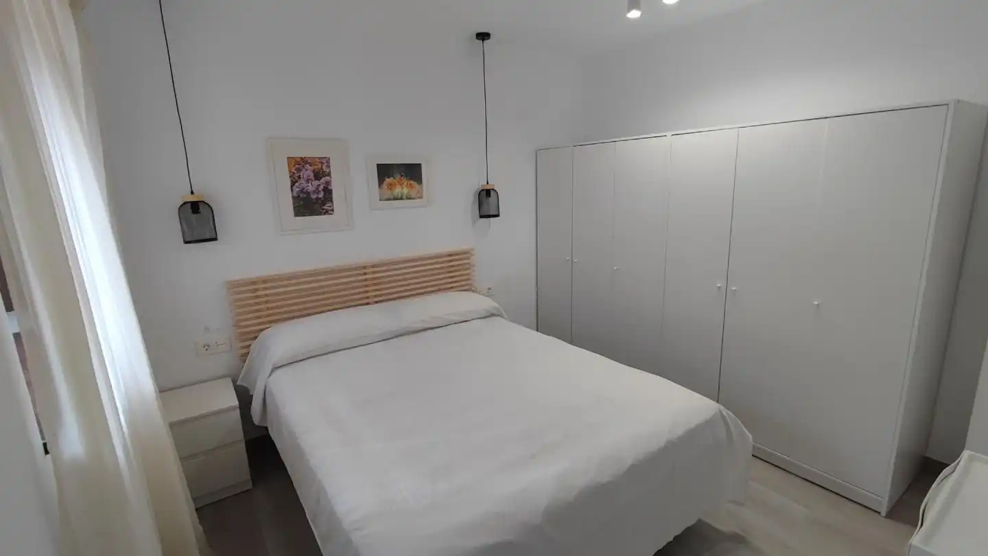 Bedroom of Houses for rent in Granada  with Air Conditioner, Heating and Terrace