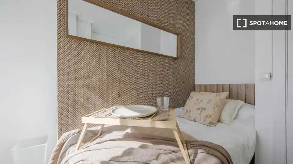 Room in San Isidro