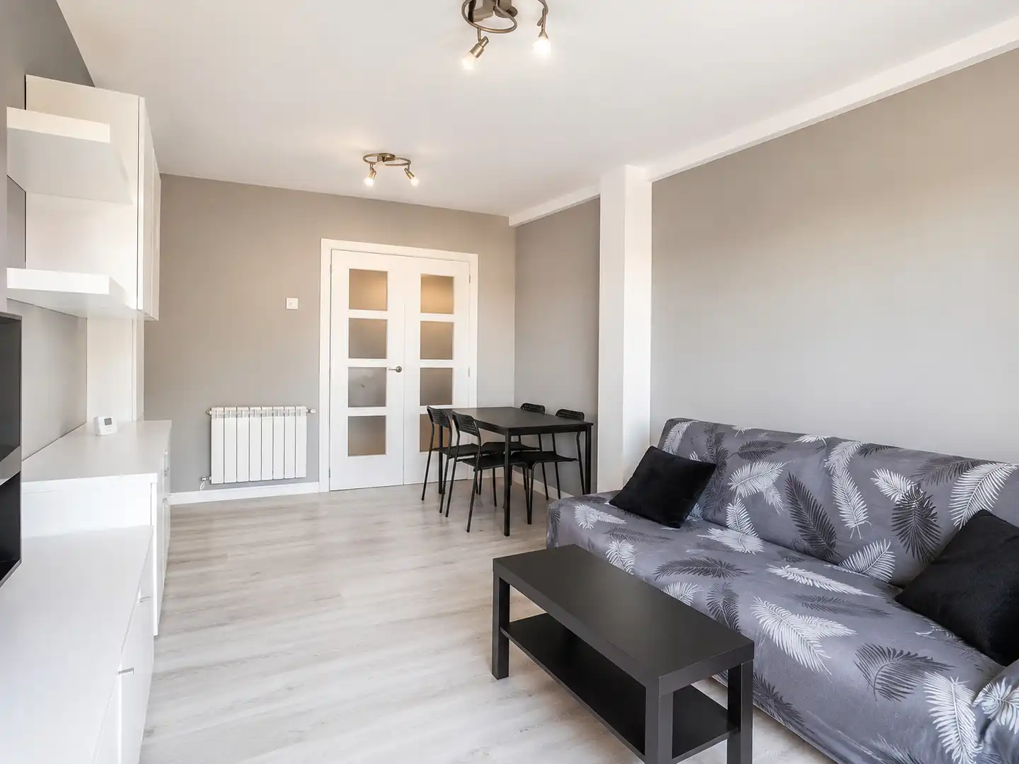 Living room of Flat for rent in Santander  with Heating, Terrace and Furnished