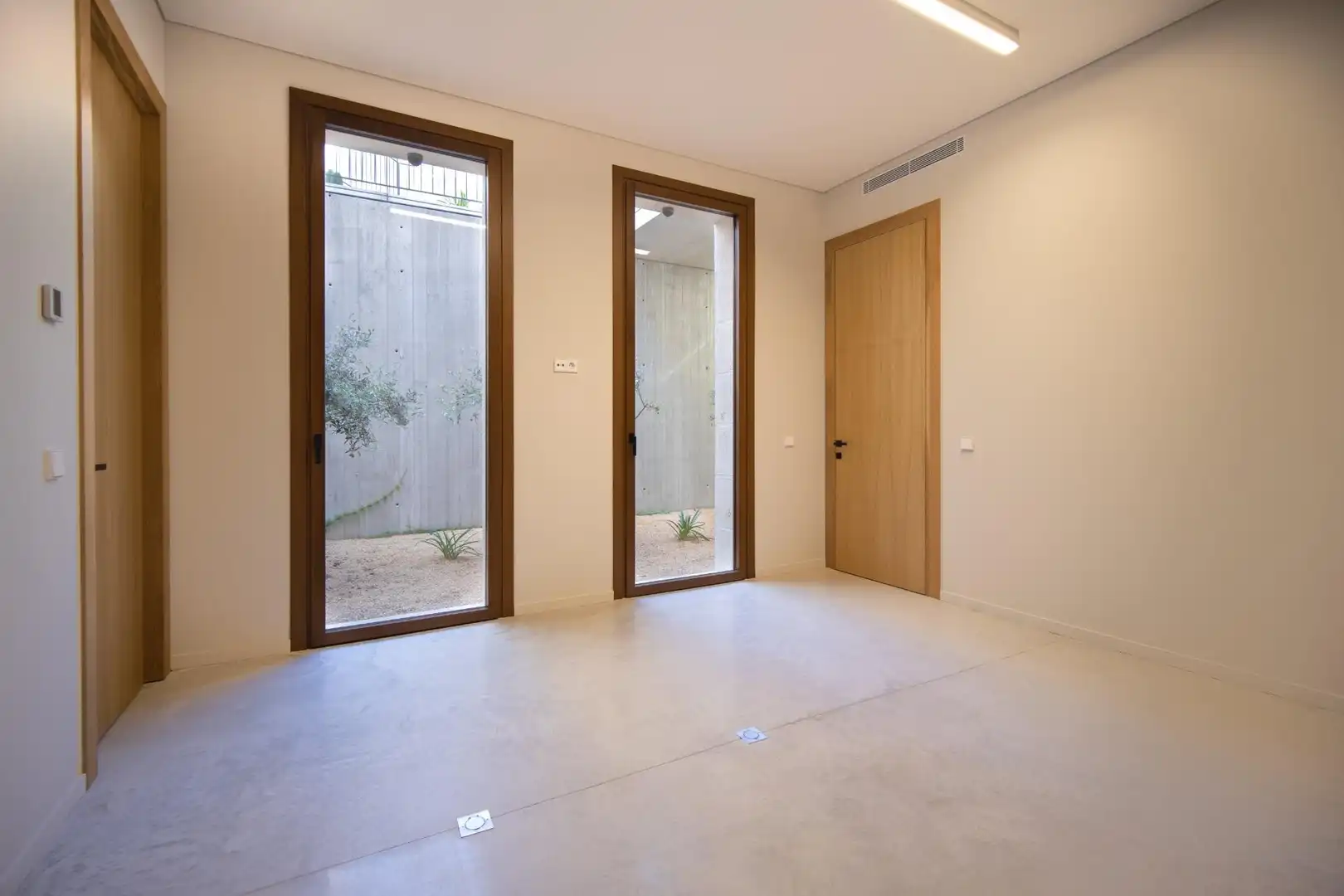 Houses for sale in Campanet  with Air Conditioner, Heating and Furnished
