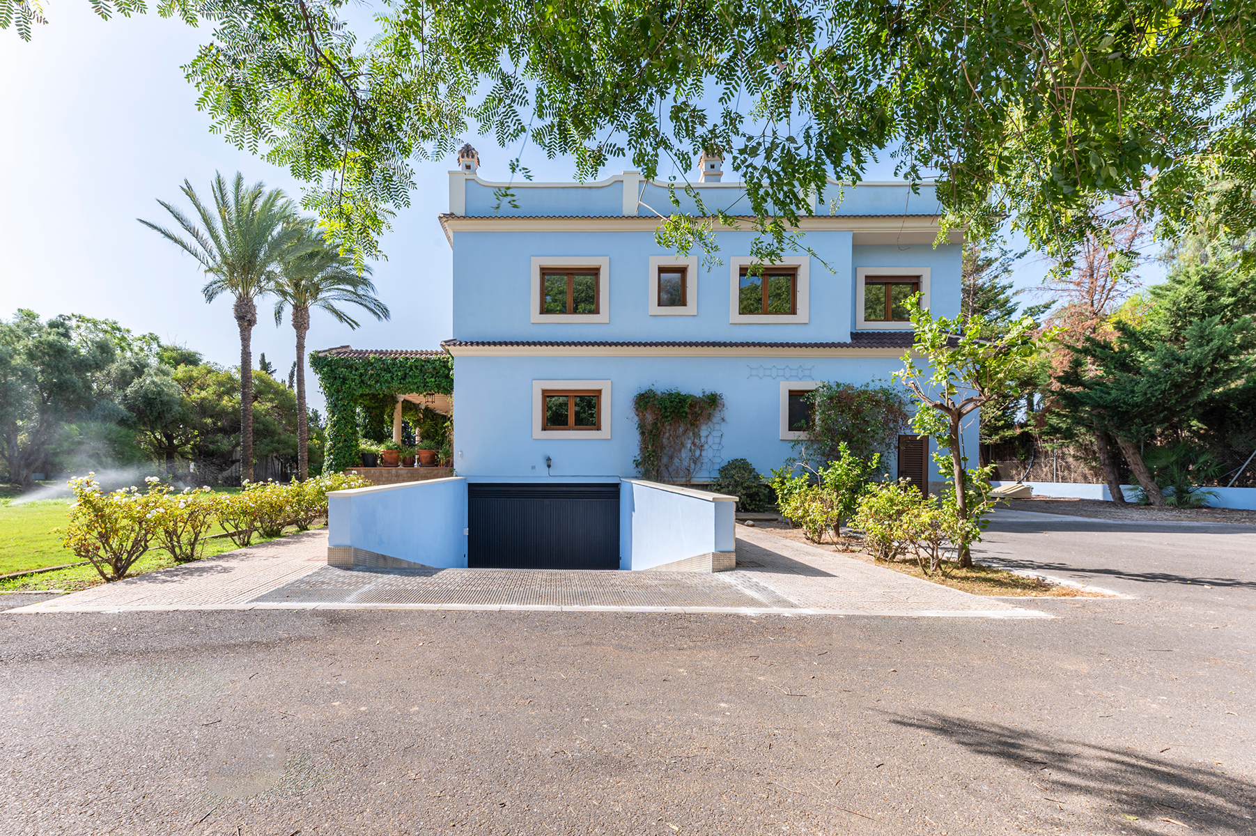 Vista exterior de Casa o chalet en venta en Elche / Elx con Aire acondicionado, Calefacción y Jardín privado