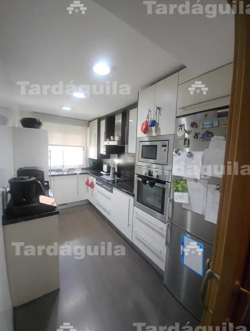 Cuina de Pis en venda en Salamanca amb Calefacció i Balcó